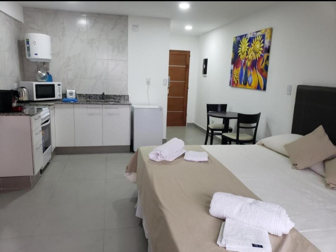 Depto Guemes Apartment